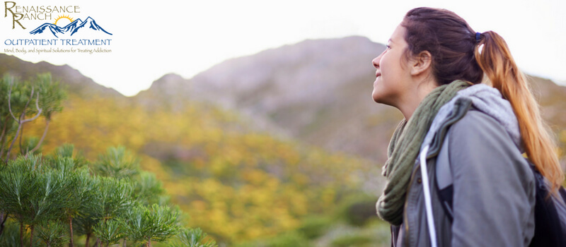 Girl Looking up at the mountains - Outpatient Opiate Addiction Treatment in Ogden, Utah